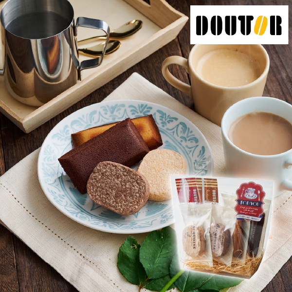 アーモンドづくしセレクションとドトールコーヒーのドリンクセット