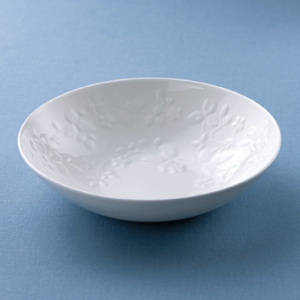 Wedgwood ウェッジウッド ワイルド ストロベリー ホワイト ボール22cm ギフト通販 Thede ザディ 風呂敷包みで結婚内祝い Wedgwood ウェッジウッド ワイルド ストロベリー ホワイト ボール22cm ギフト通販 Thede ザディ 風呂敷包みで結婚内祝い